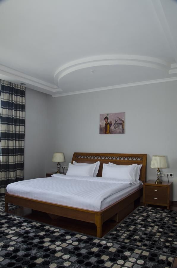 Отель Soluxe Hotel Бишкек-18